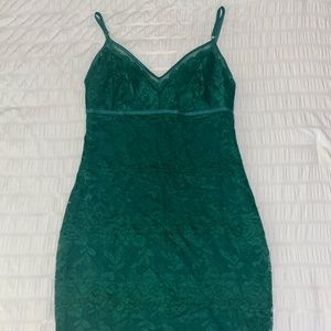 GUESS lace green bodycon dress